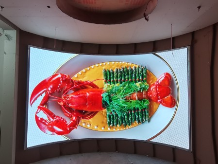 荊州沙市某企業(yè)室內(nèi)全彩P1.86軟膜    尺寸：4.16x2.24m   像素點：2236x1204